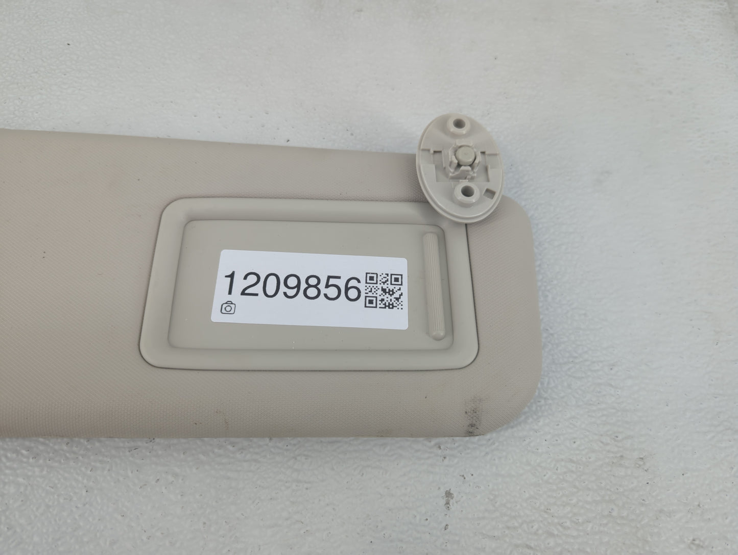 2024 Toyota Corolla Sun Visor Shade Replacement Passenger Right Mirror Fits OEM Used Auto Parts - Oemusedautoparts1.com