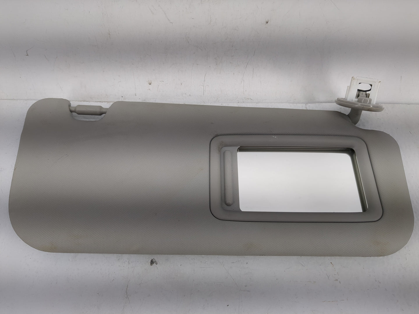 2022 Toyota Corolla Sun Visor Shade Replacement Passenger Right Mirror Fits OEM Used Auto Parts - Oemusedautoparts1.com