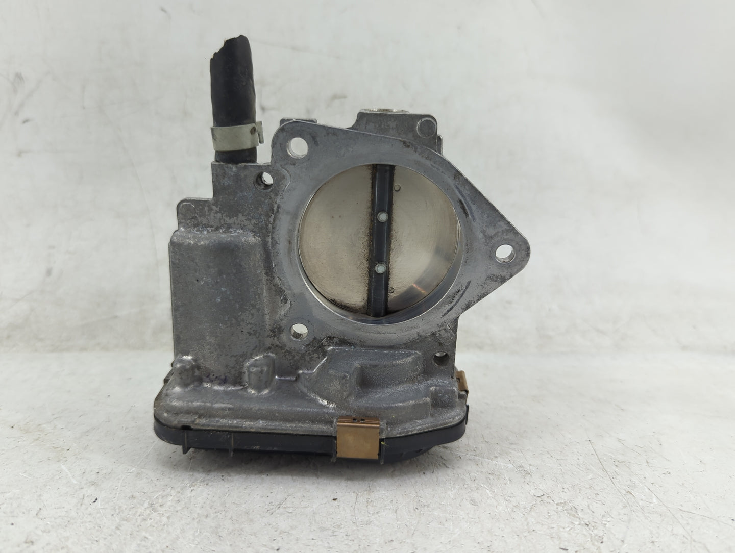 2019-2022 Toyota Corolla Throttle Body P/N:22030-F2010 Fits Fits 2019 2020 2021 2022 OEM Used Auto Parts - Oemusedautoparts1