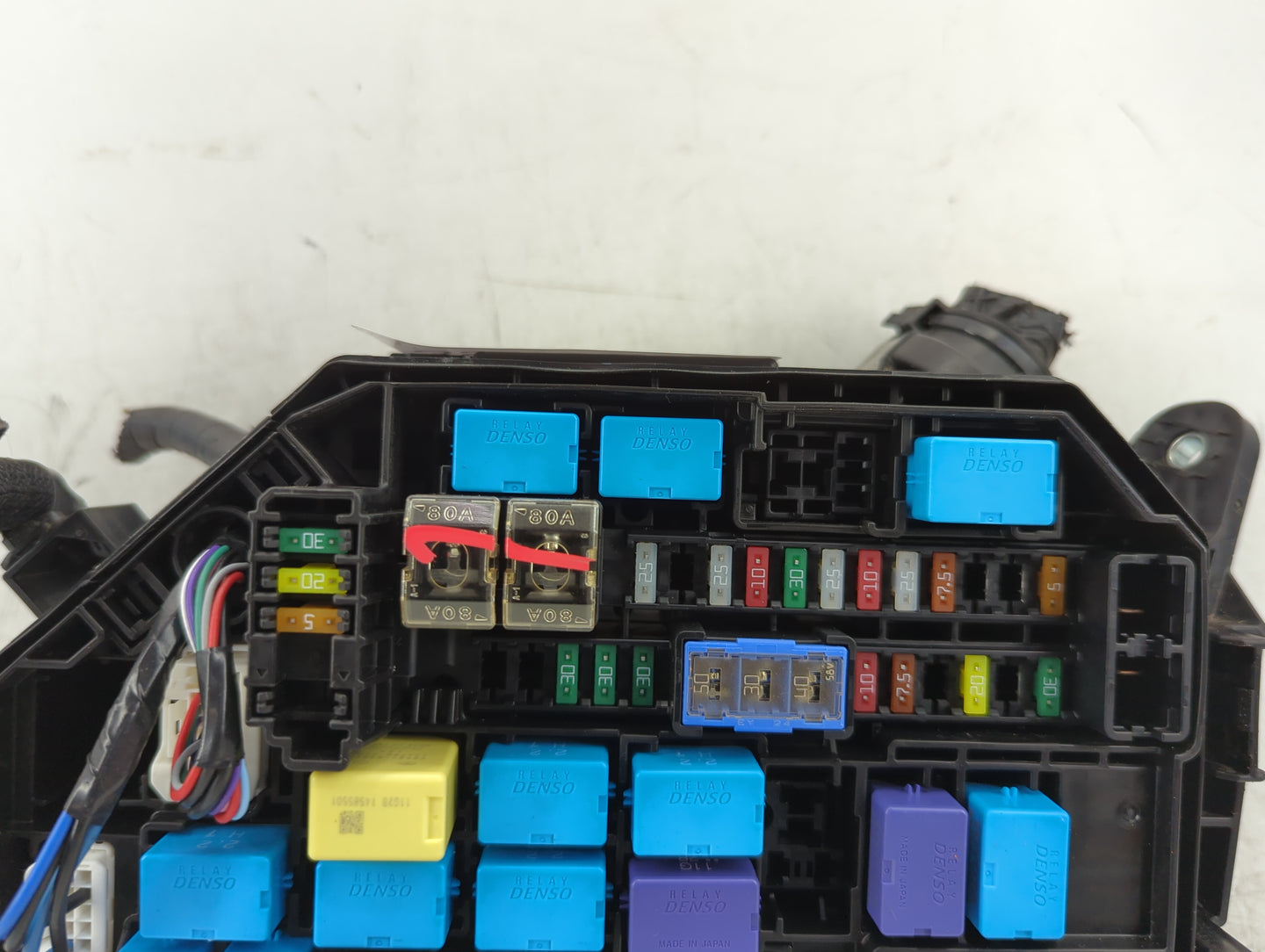 2019-2022 Toyota Corolla Fusebox Fuse Box Panel Relay Module P/N:82662-02K60 Fits Fits 2019 2020 2021 2022 OEM Used Auto Par