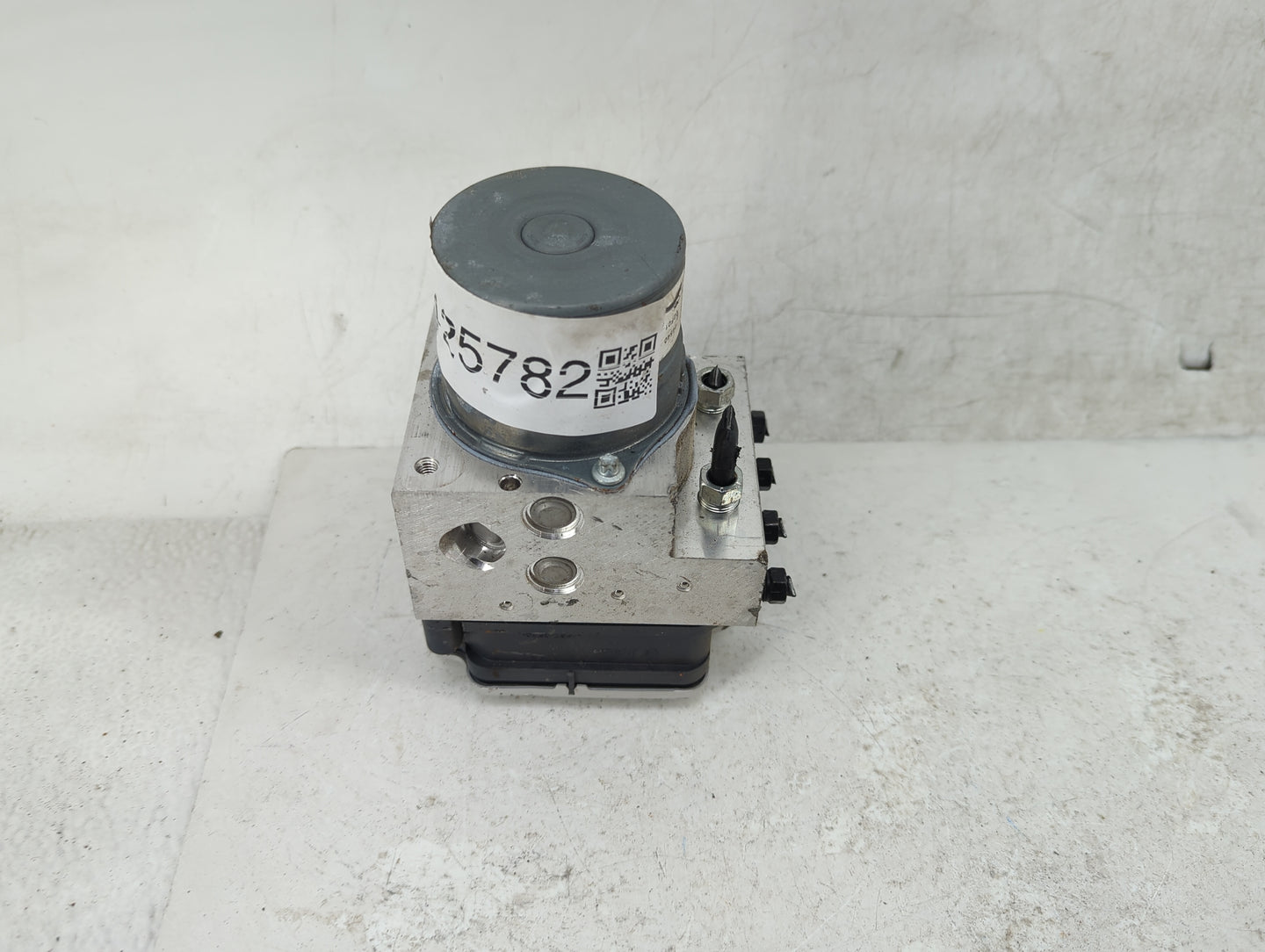 2024 Toyota Corolla ABS Pump Control Module Replacement P/N:970 474 Fits OEM Used Auto Parts - Oemusedautoparts1.com