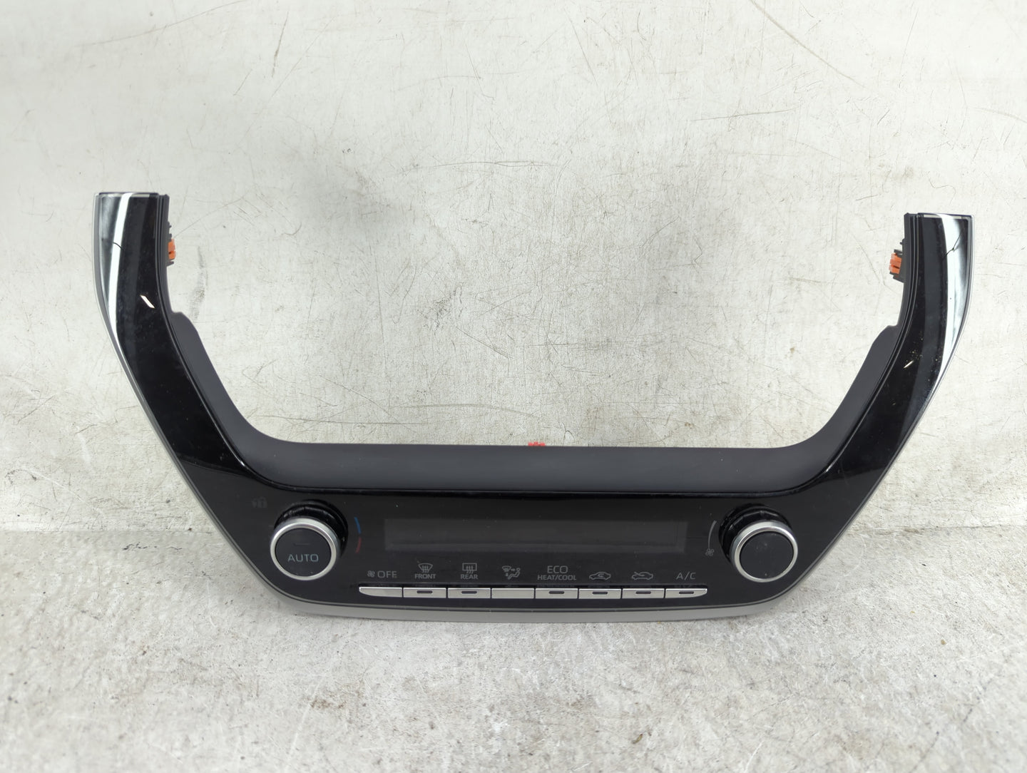 2024 Toyota Corolla Climate Control Module Temperature AC/Heater Replacement P/N:55900-02M00 Fits OEM Used Auto Parts - Oemu