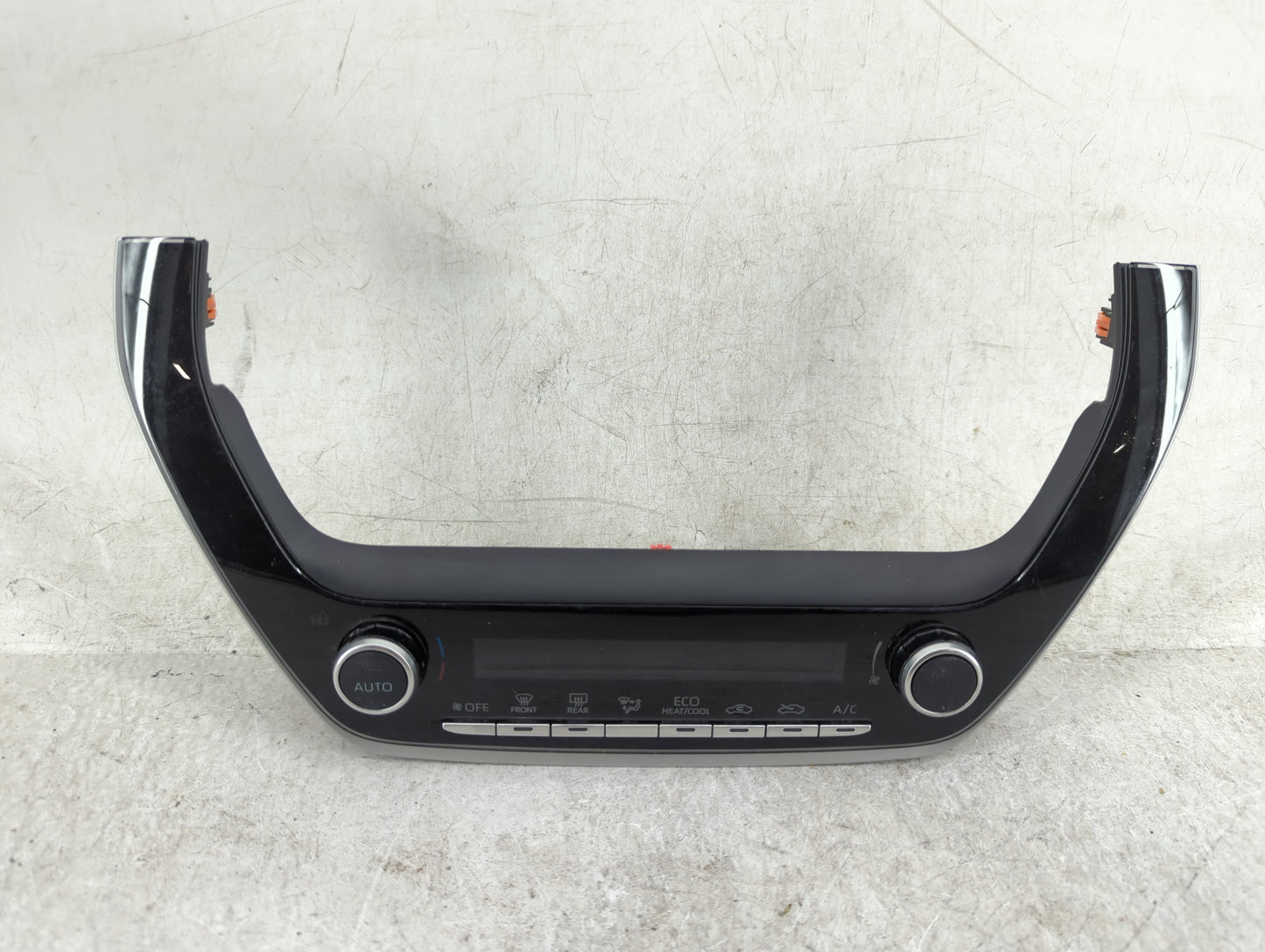 2024 Toyota Corolla Climate Control Module Temperature AC/Heater Replacement P/N:55900-02M00 Fits OEM Used Auto Parts - Oemu