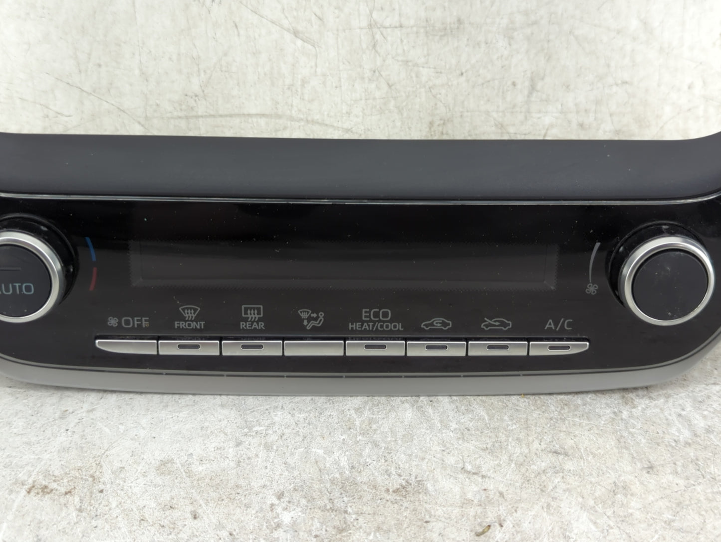 2024 Toyota Corolla Climate Control Module Temperature AC/Heater Replacement P/N:55900-02M00 Fits OEM Used Auto Parts - Oemu