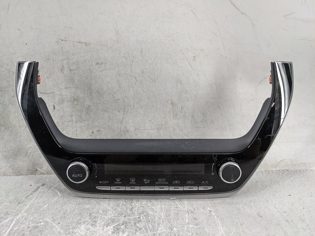 2024 Toyota Corolla Climate Control Module Temperature AC/Heater Replacement P/N:55900-02M00 Fits OEM Used Auto Parts - Oemu