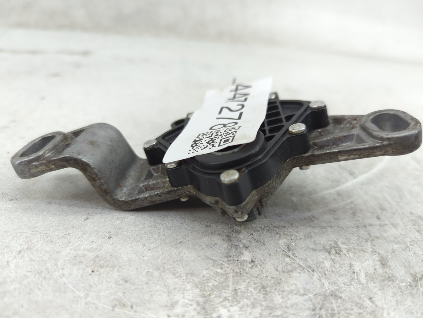 2024 Toyota Corolla Cro Undefined - Oemusedautoparts1.com