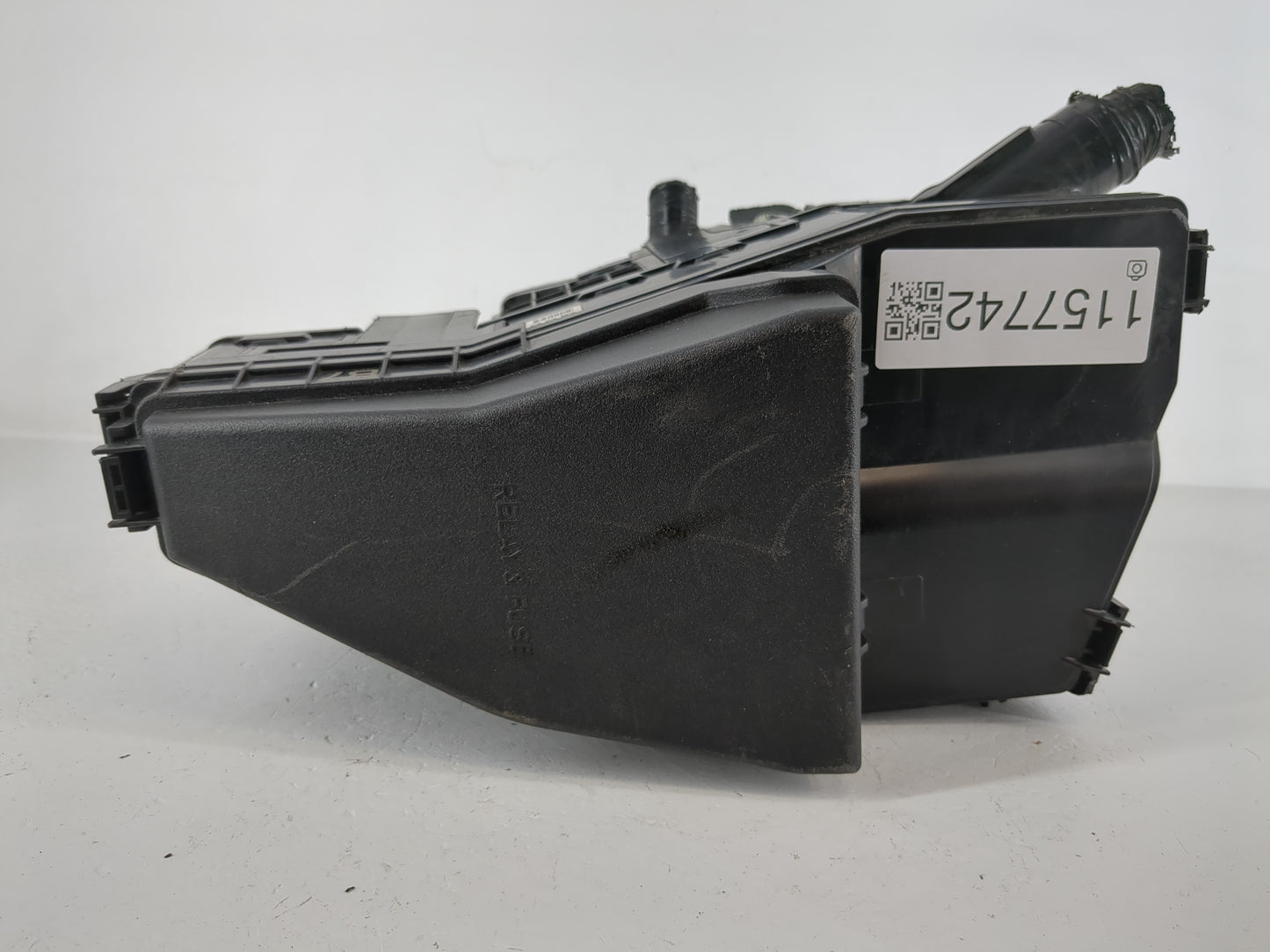 2020-2022 Toyota Highlander Fusebox Fuse Box Panel Relay Module P/N:82662-0E Fits Fits 2020 2021 2022 OEM Used Auto Parts - 