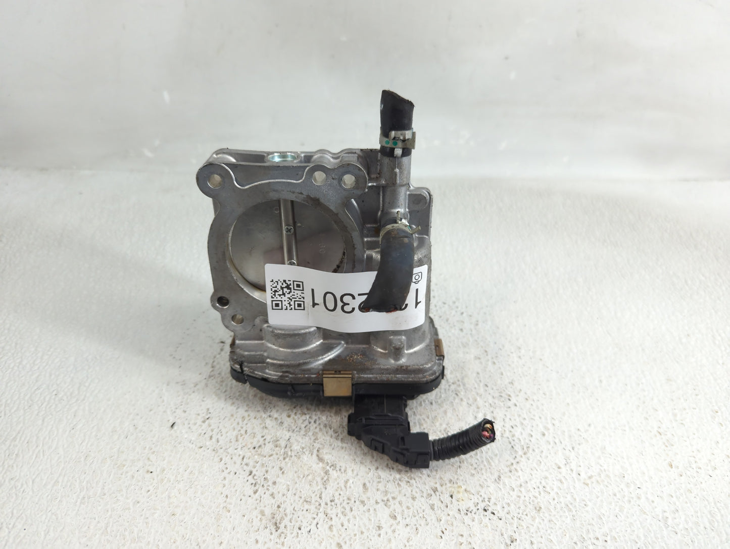 2024 Toyota Highlander Throttle Body P/N:22030-F0030 Fits OEM Used Auto Parts - Oemusedautoparts1.com