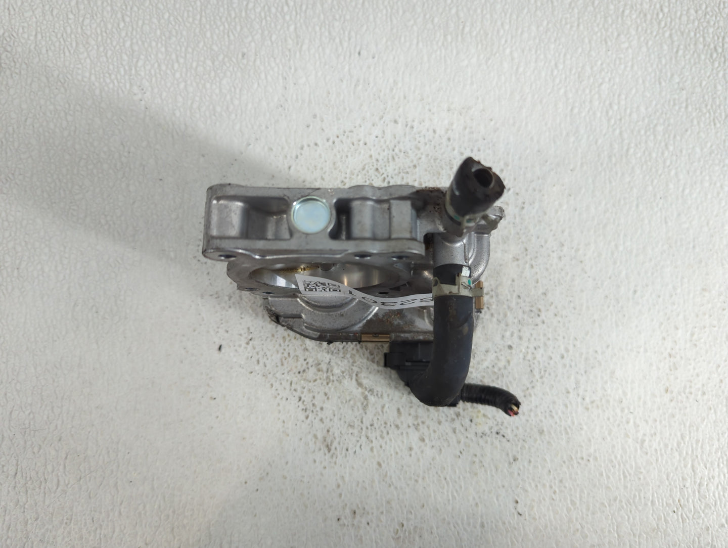 2024 Toyota Highlander Throttle Body P/N:22030-F0030 Fits OEM Used Auto Parts - Oemusedautoparts1.com