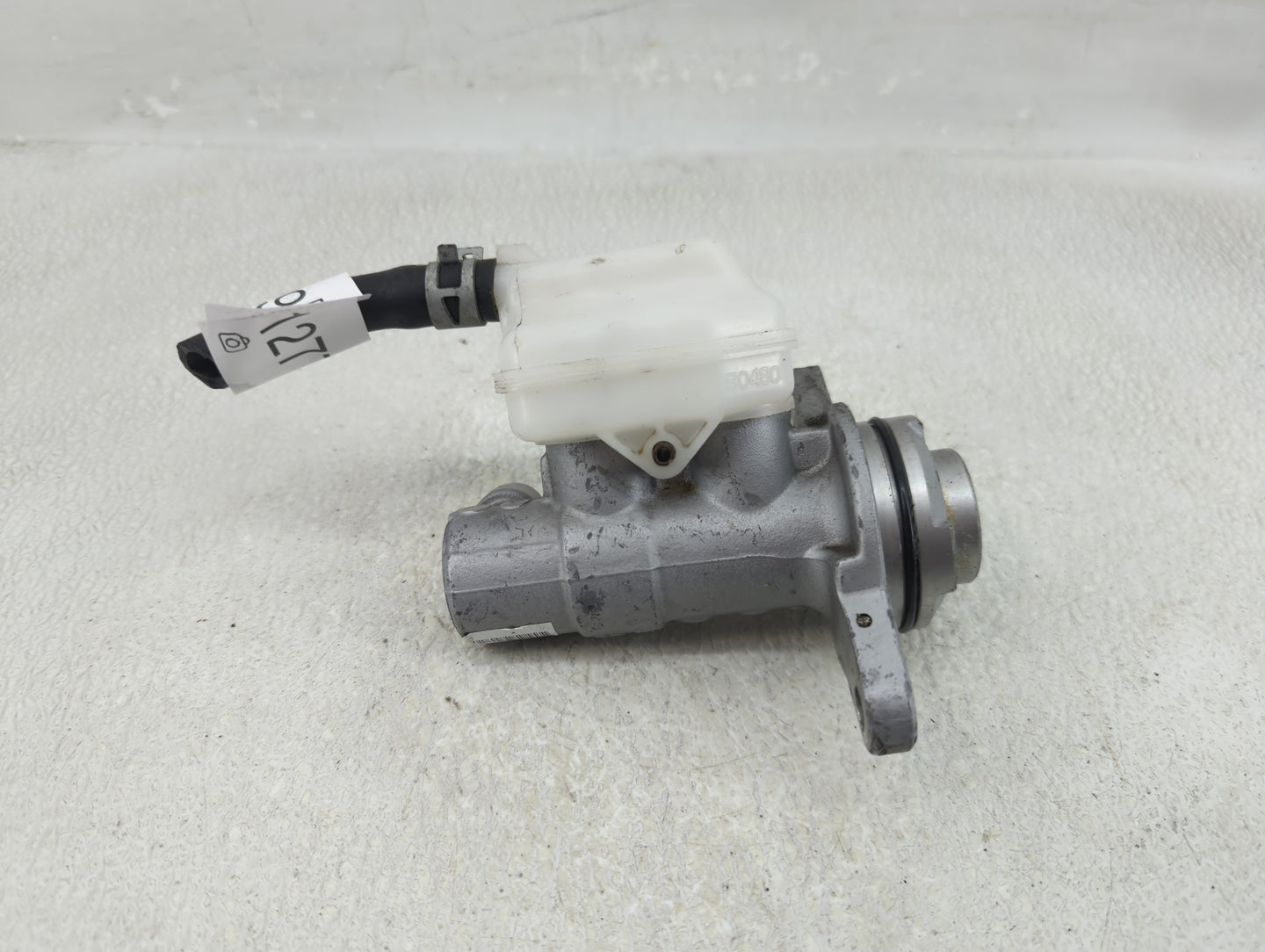 2020-2022 Toyota Highlander Brake Master Cylinder - Oemusedautoparts1.com