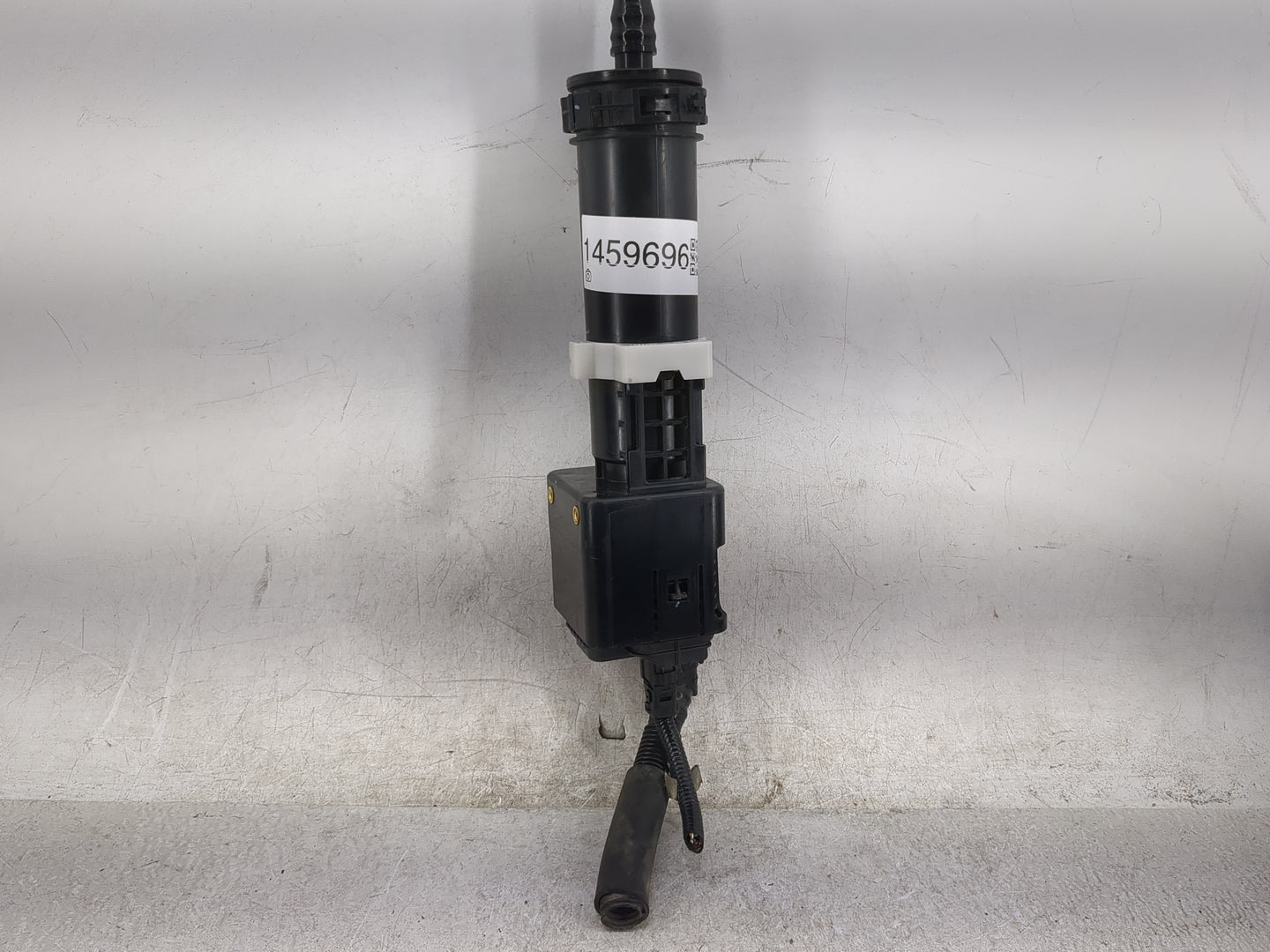 2024 Toyota Highlander Fuel Vapor Charcoal Canister - Oemusedautoparts1.com