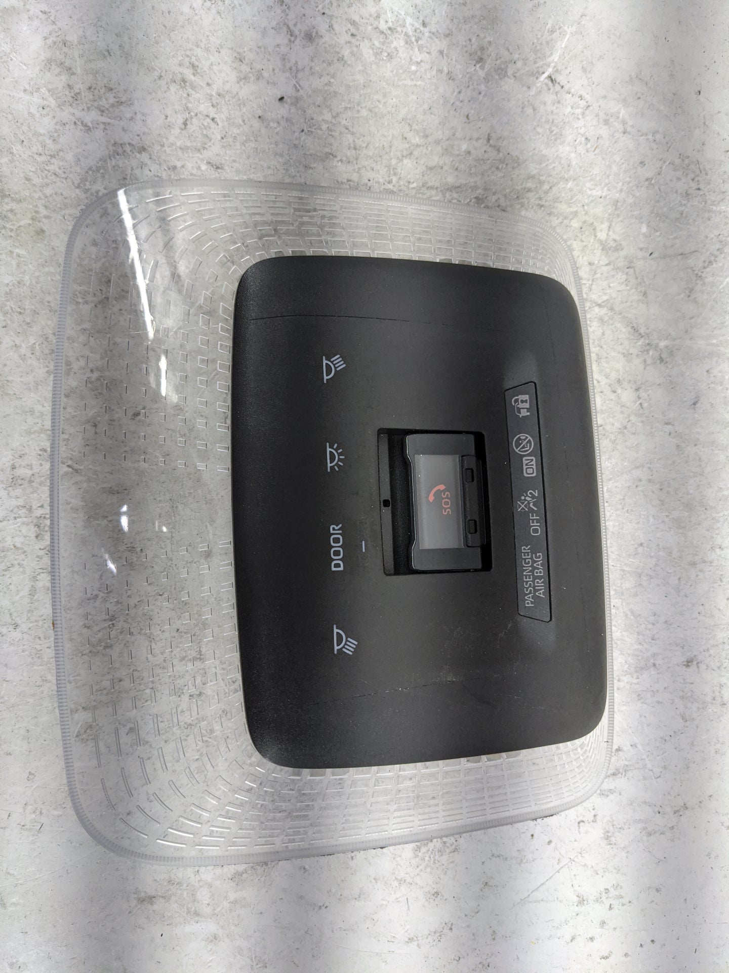2024 Toyota Prius Overhead Roof Console - Oemusedautoparts1.com