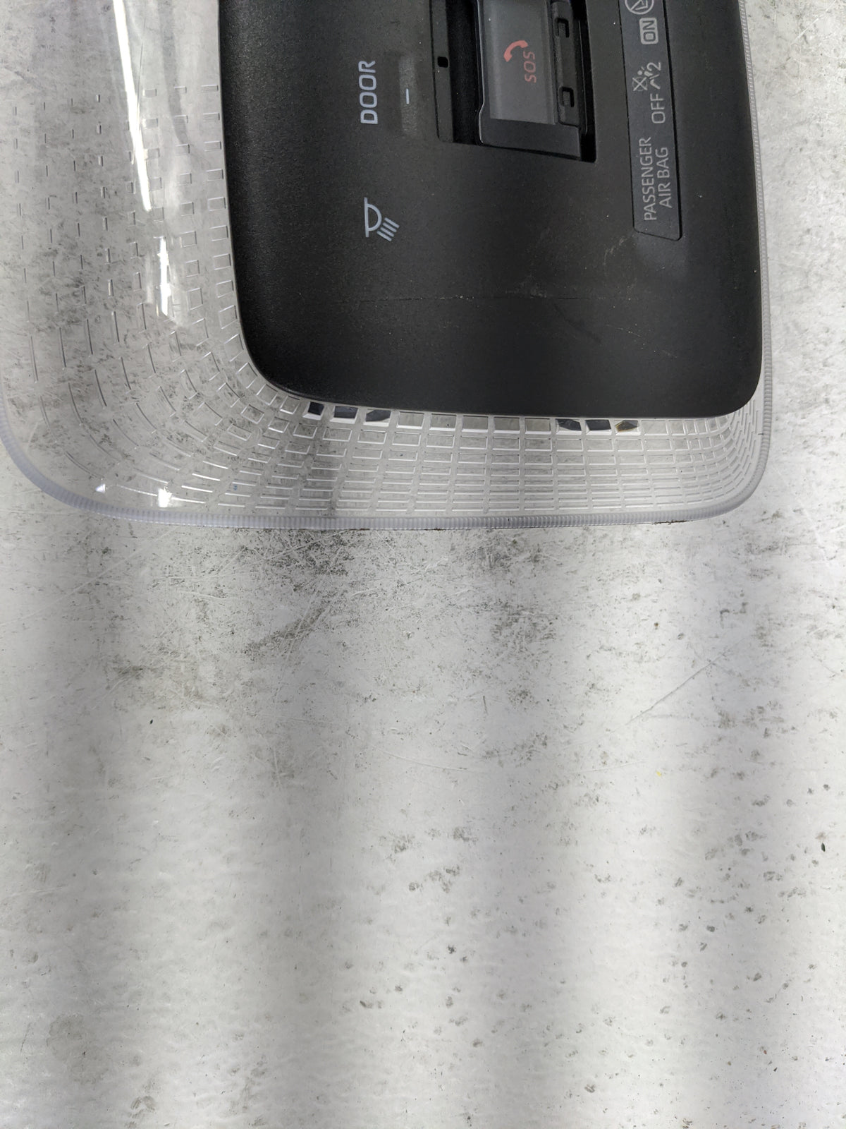 2024 Toyota Prius Overhead Roof Console - Oemusedautoparts1.com