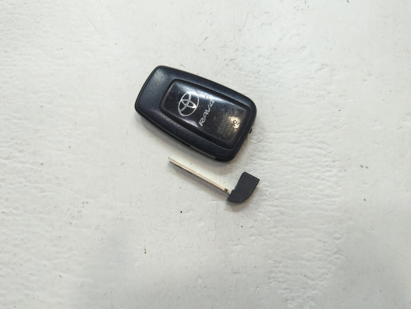 Toyota Rav4 Keyless Entry Remote Fob HYQ14FLA G Board 231451-3450 3 buttons - Oemusedautoparts1.com
