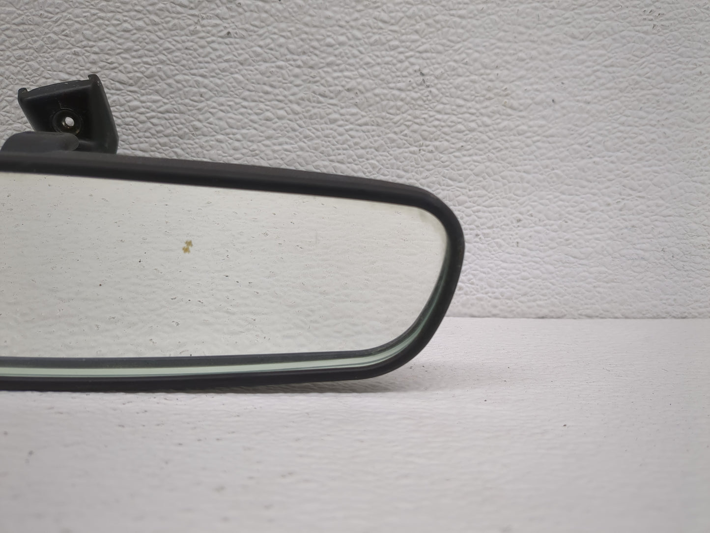 2024 Toyota Rav4 Interior Rear View Mirror Replacement OEM P/N:E11025617 E11015617, E11045617 Fits OEM Used Auto Parts - Oem