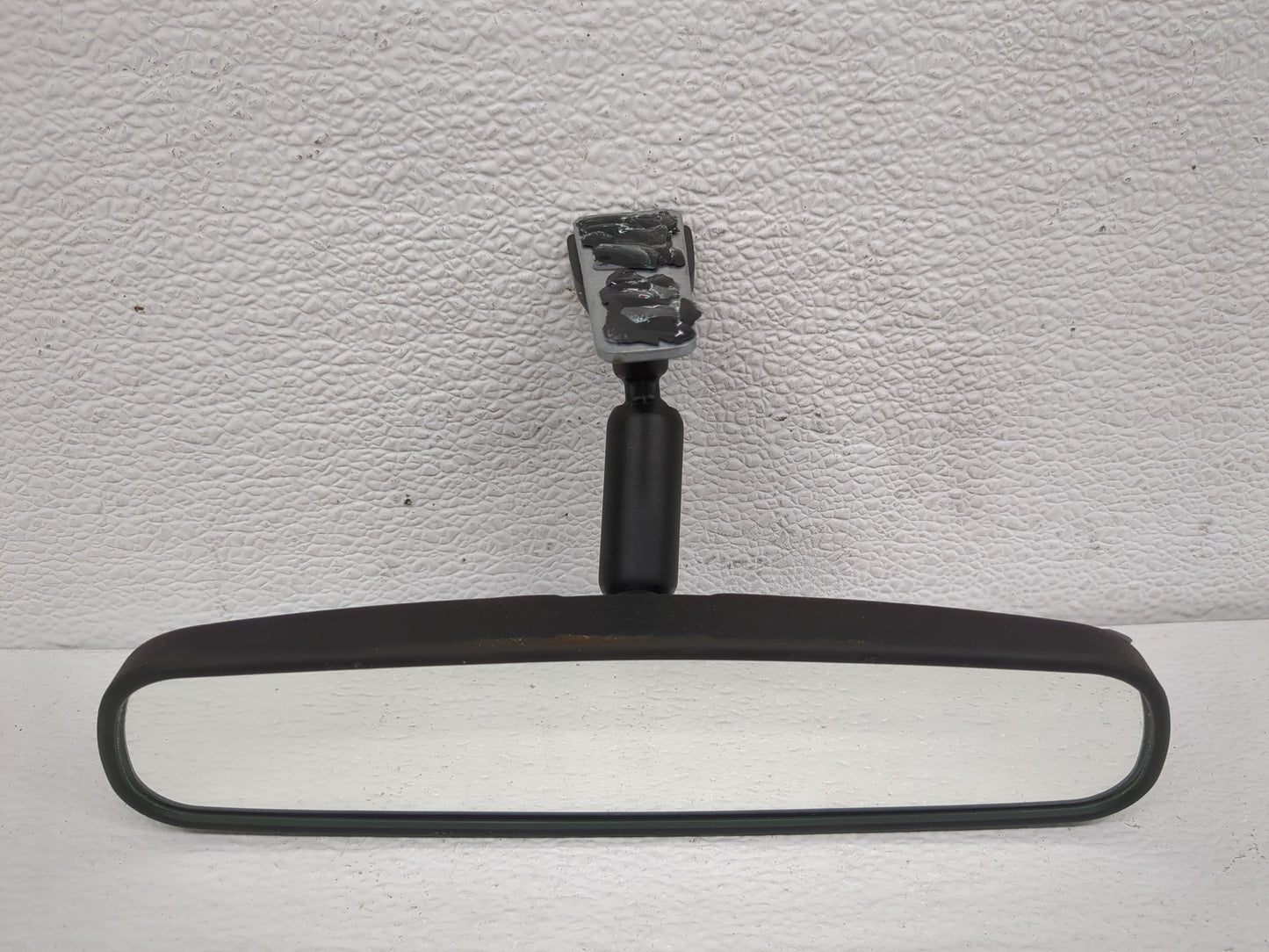 2016-2022 Toyota Rav4 Interior Rear View Mirror Replacement OEM P/N:E11025617 E11015617 Fits OEM Used Auto Parts - Oemusedau