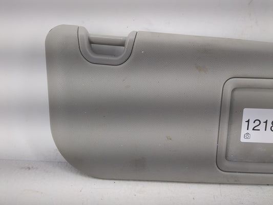 2019-2022 Toyota Rav4 Sun Visor Shade Replacement Passenger Right Mirror Fits Fits 2019 2020 2021 2022 OEM Used Auto Parts