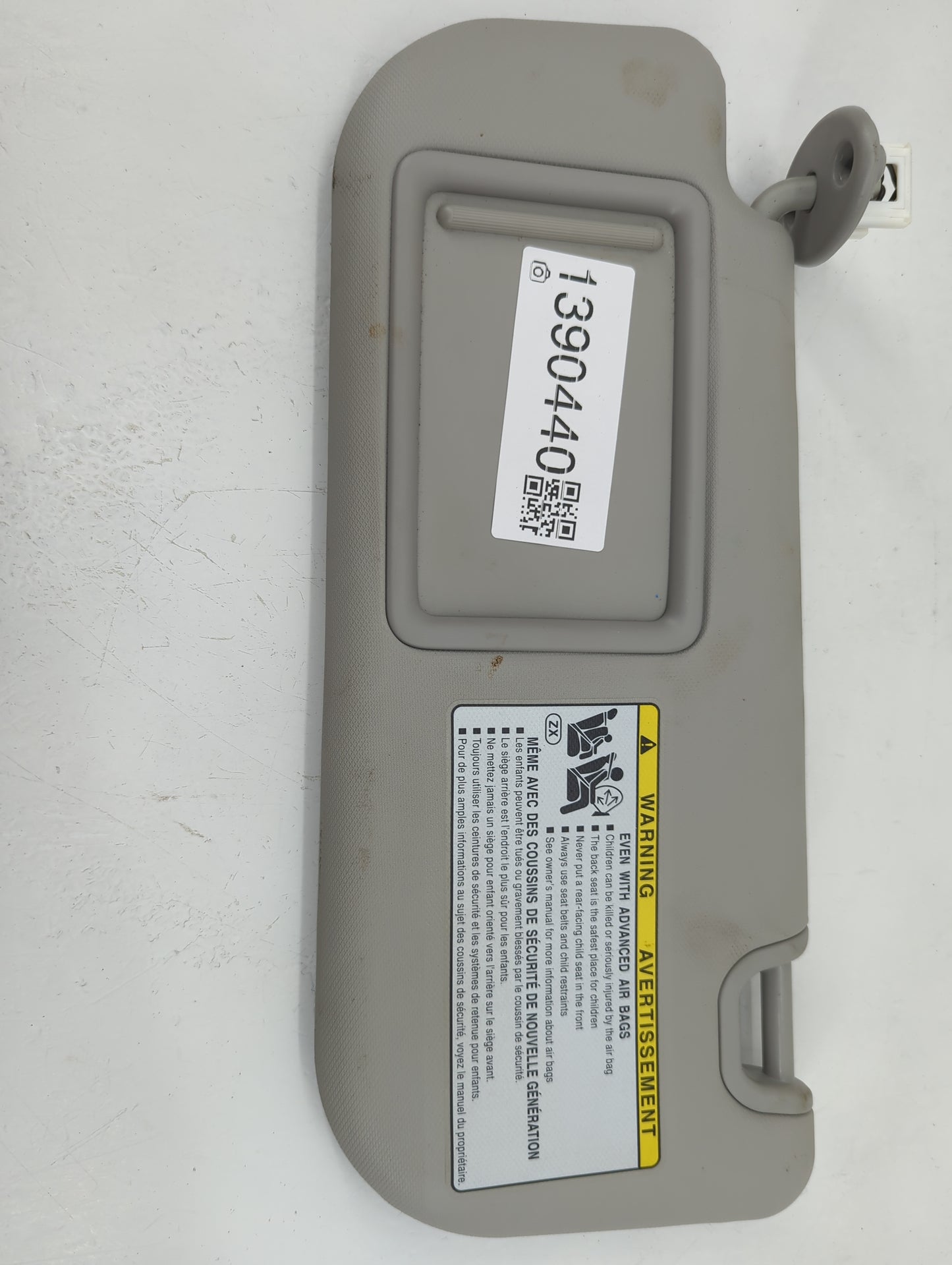 2019-2022 Toyota Rav4 Sun Visor Shade Replacement Driver Left Mirror Fits Fits 2019 2020 2021 2022 OEM Used Auto Parts - Oem