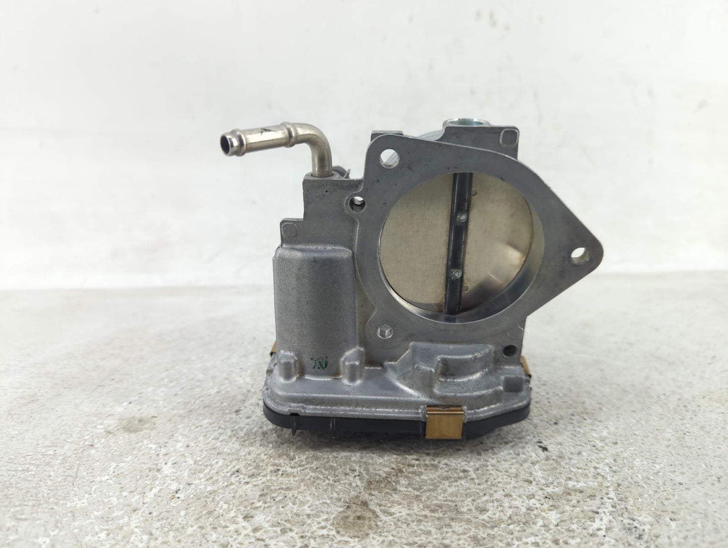 2019-2022 Toyota Rav4 Throttle Body P/N:22030-F0010 Fits Fits 2018 2019 2020 2021 2022 OEM Used Auto Parts - Oemusedautopart