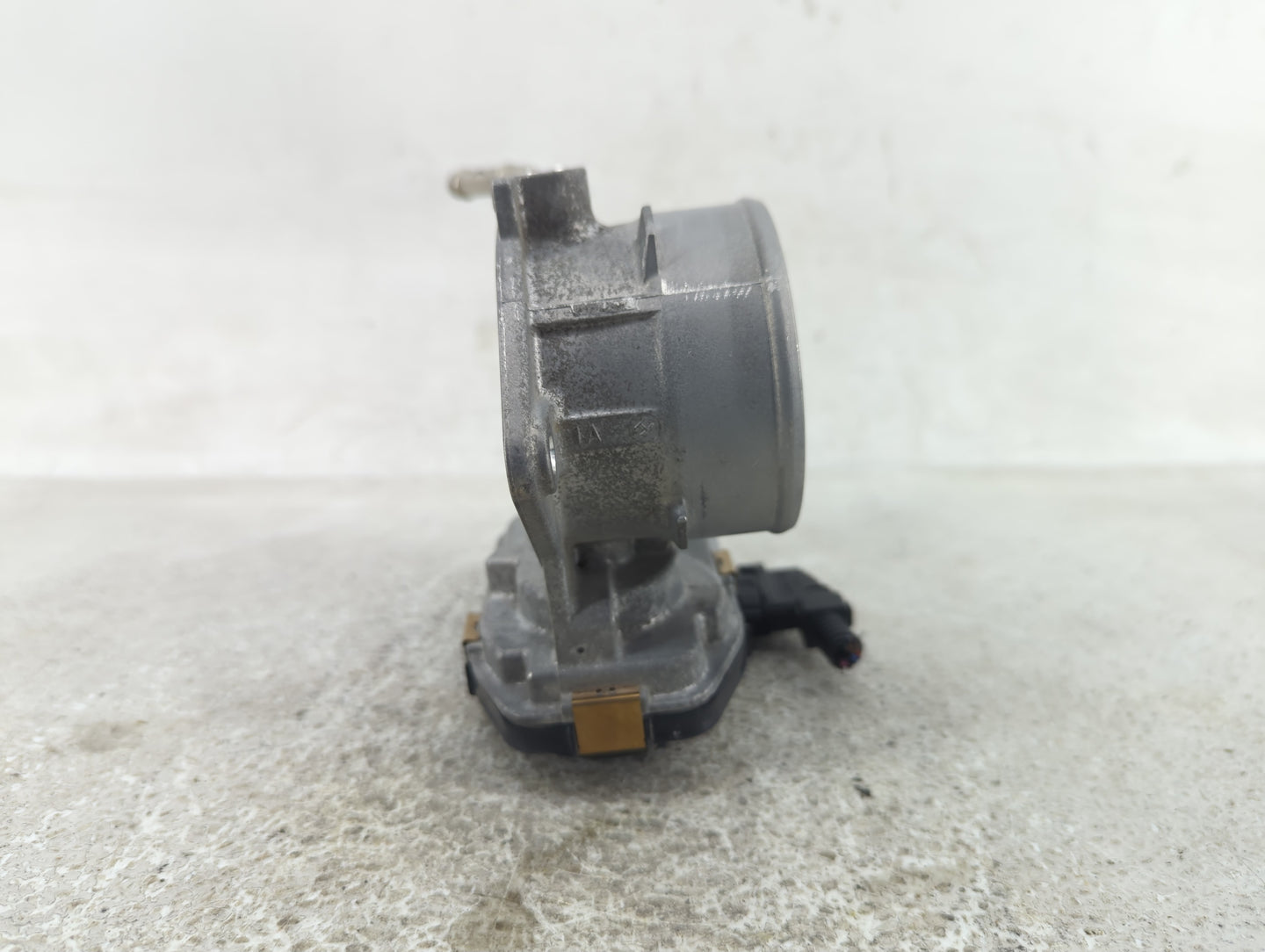 2019-2022 Toyota Rav4 Throttle Body P/N:22030-F0010 Fits Fits 2018 2019 2020 2021 2022 OEM Used Auto Parts - Oemusedautopart