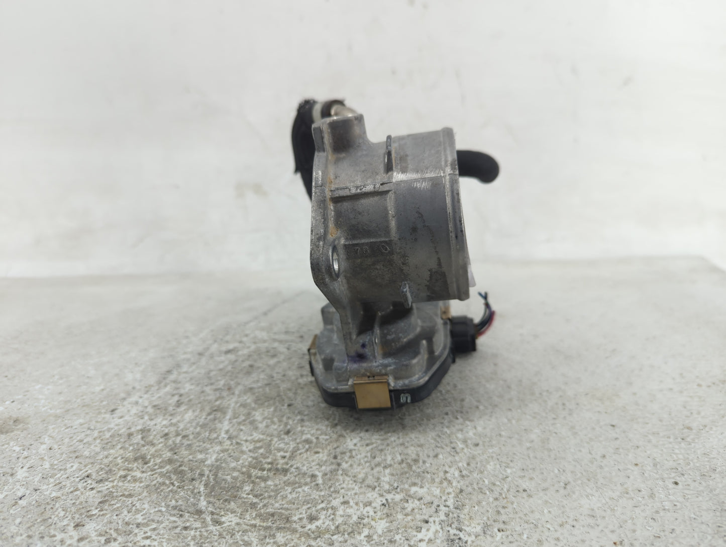 2019-2022 Toyota Rav4 Throttle Body P/N:22030-F0010 Fits Fits 2018 2019 2020 2021 2022 OEM Used Auto Parts - Oemusedautopart