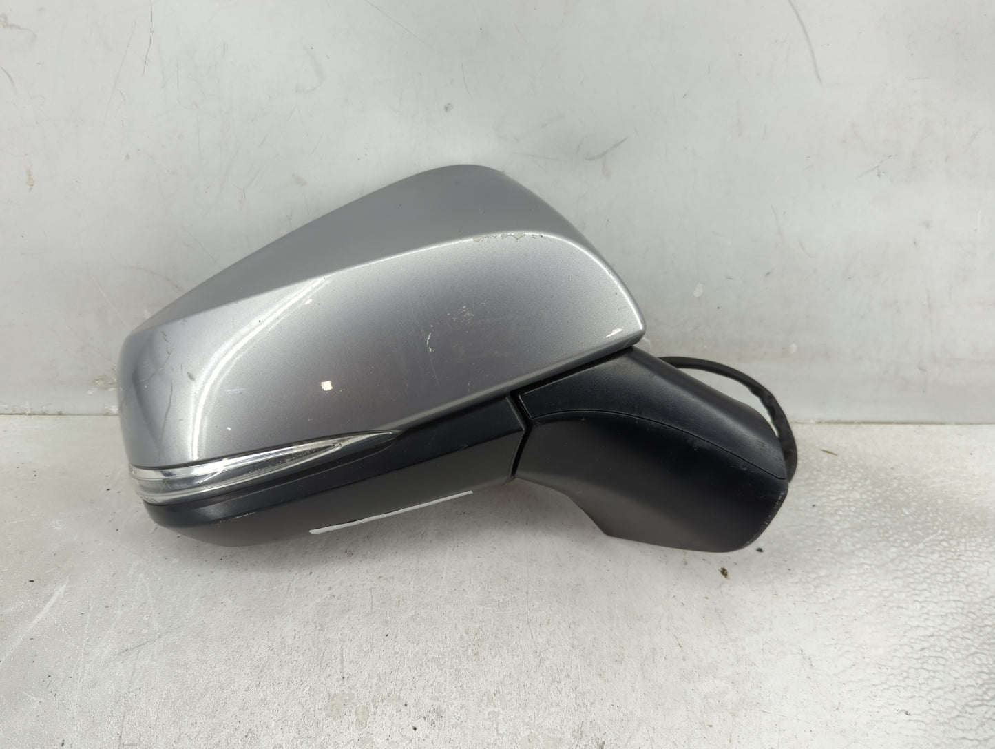 2019-2022 Toyota Rav4 Passenger Side View Mirror - Right Door Mirror OEM Used - Oemusedautoparts1.com