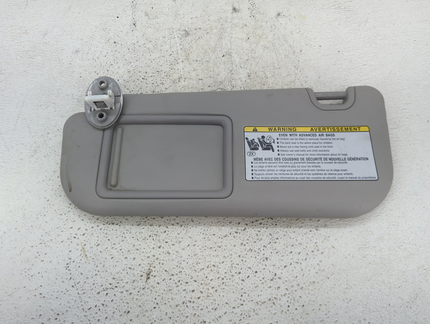 2019-2022 Toyota Rav4 Sun Visor Shade Replacement Driver Left Mirror Fits Fits 2019 2020 2021 2022 OEM Used Auto Parts - Oem