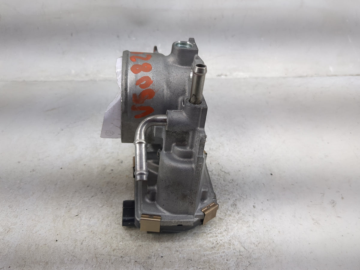 2019-2022 Toyota Rav4 Throttle Body P/N:22030-25020 25HV, 412004H12 Fits Fits 2018 2019 2020 2021 2022 OEM Used Auto Parts -