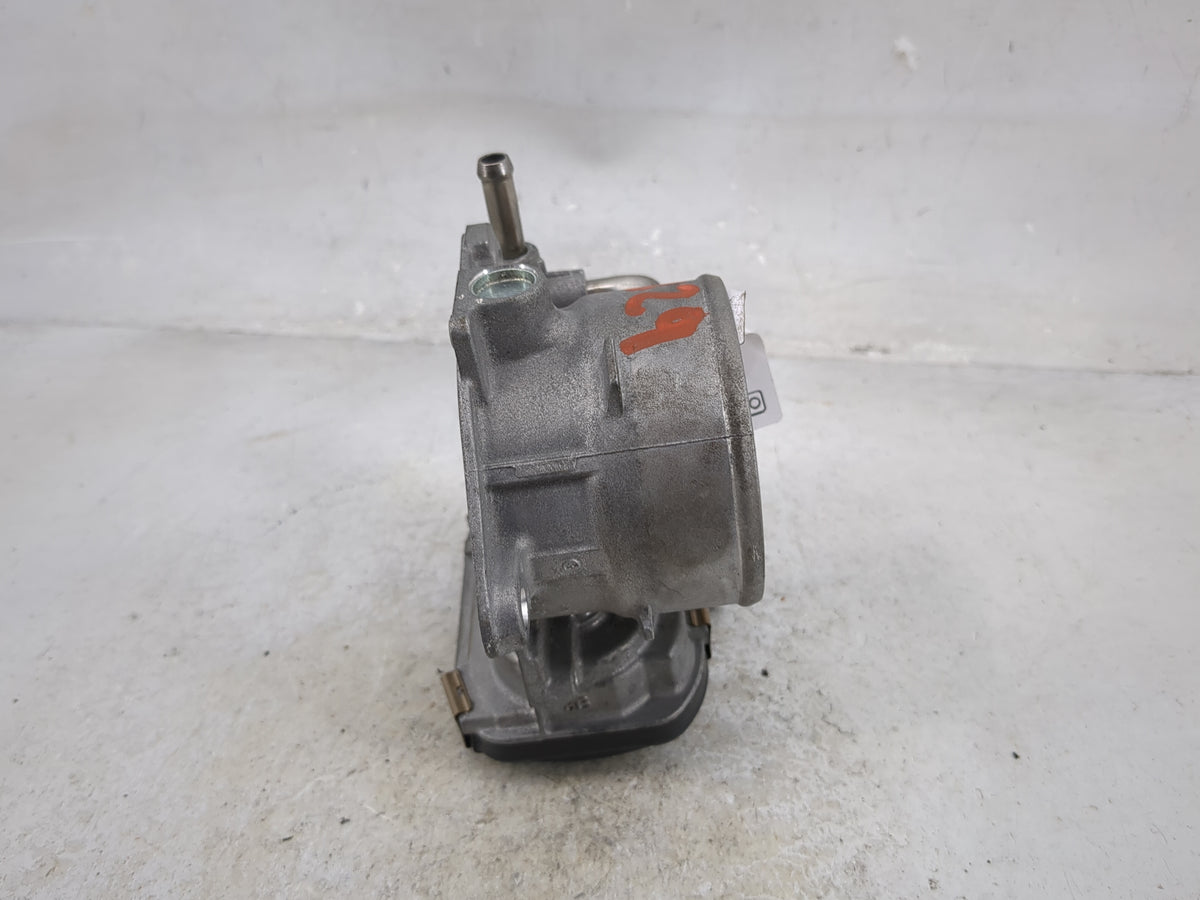 2019-2022 Toyota Rav4 Throttle Body P/N:22030-25020 25HV, 412004H12 Fits Fits 2018 2019 2020 2021 2022 OEM Used Auto Parts -