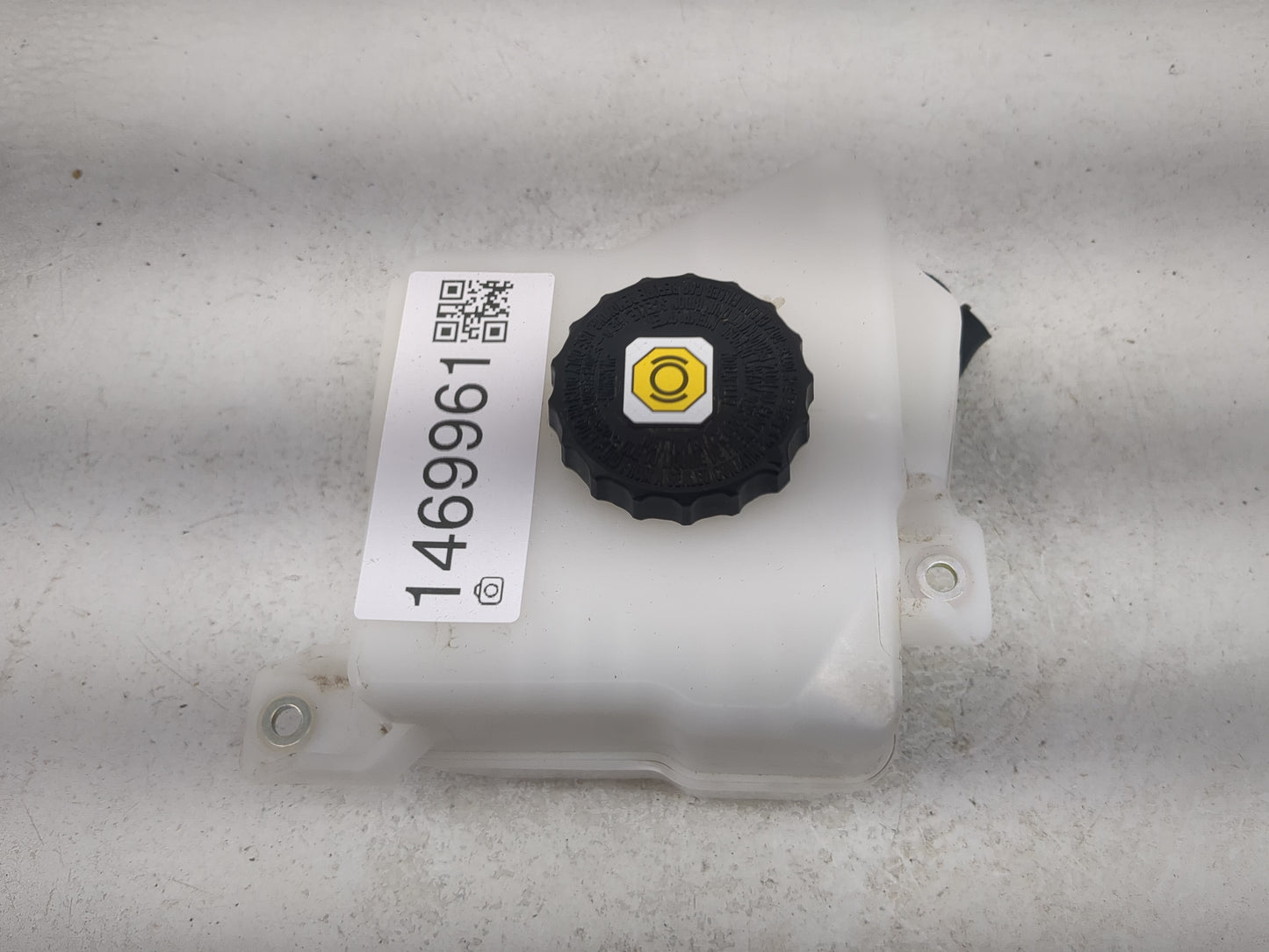 Toyota Sienna Radiator Coolant Overflow Expansion Tank Bottle 1469961 - Oemusedautoparts1.com