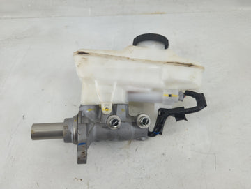 2022-2022 Toyota Tundra Brake Master Cylinder