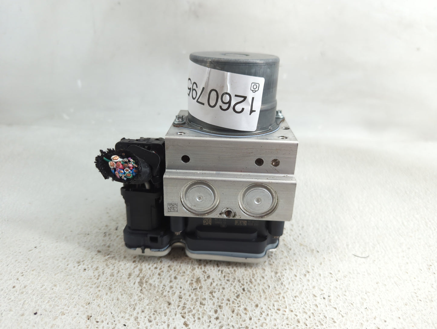 2024 Toyota Tundra ABS Pump Control Module Replacement Fits OEM Used Auto Parts - Oemusedautoparts1.com