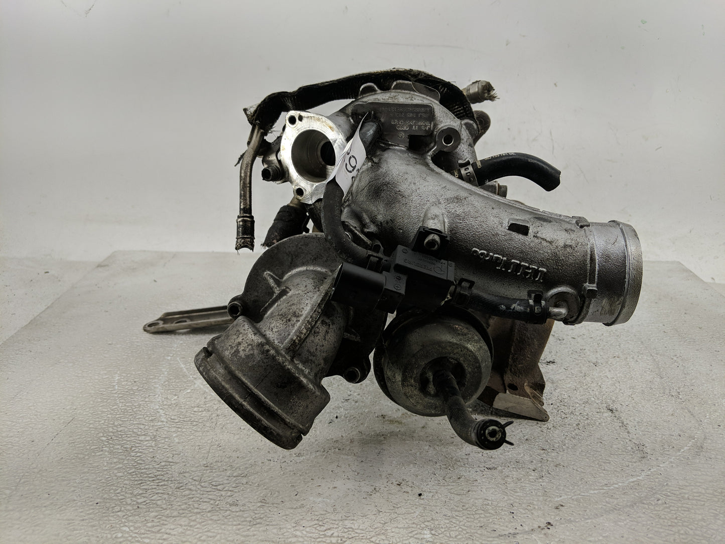2024 Volkswagen Gti Turbocharger Exhaust Manifold With Turbo Charger - Oemusedautoparts1.com