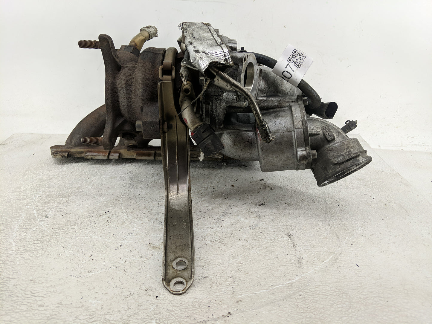 2024 Volkswagen Gti Turbocharger Exhaust Manifold With Turbo Charger - Oemusedautoparts1.com