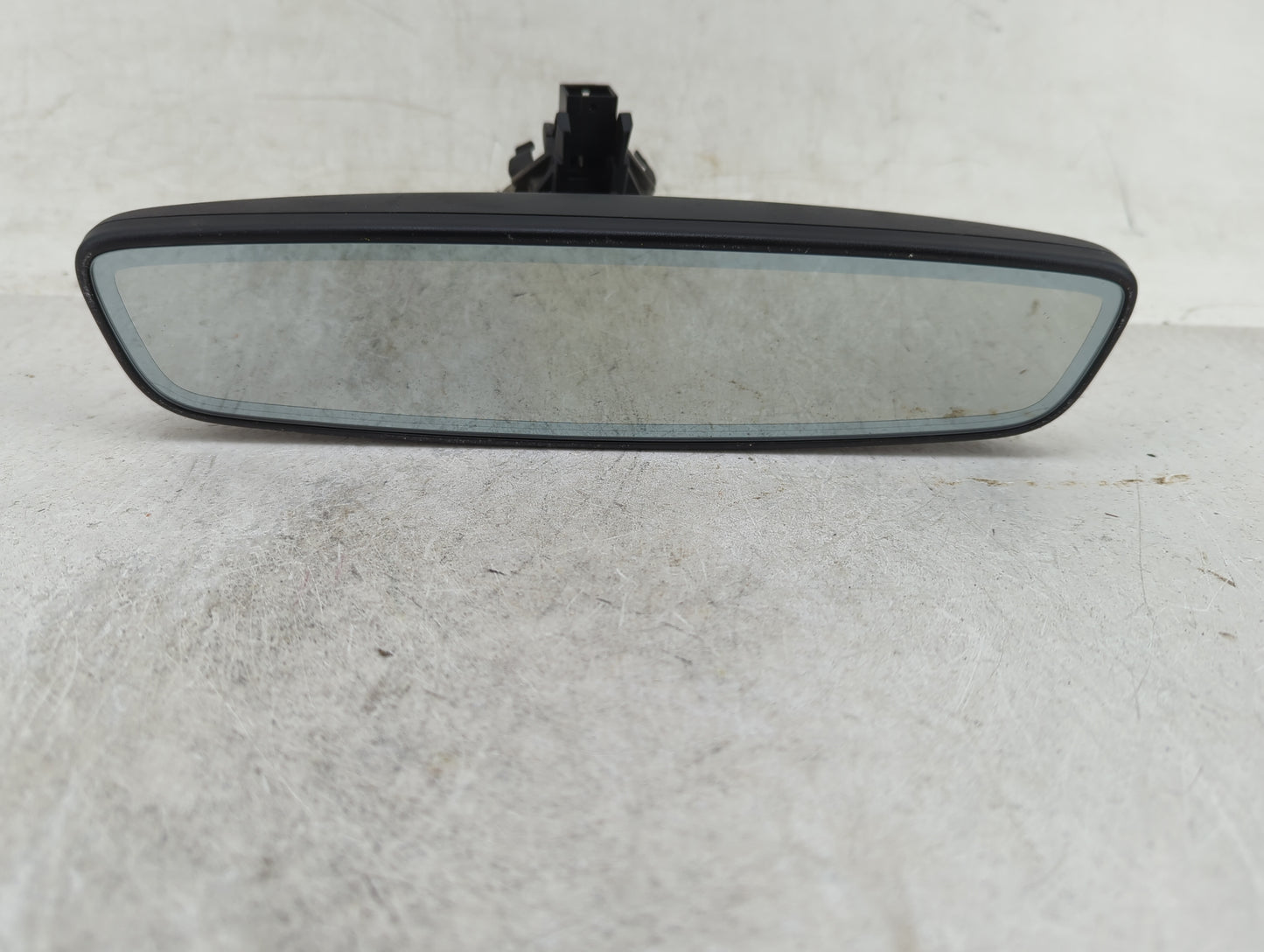 2019-2021 Volkswagen Jetta Interior Rear View Mirror Replacement OEM Fits Fits 2019 2020 2021 OEM Used Auto Parts - Oemuseda