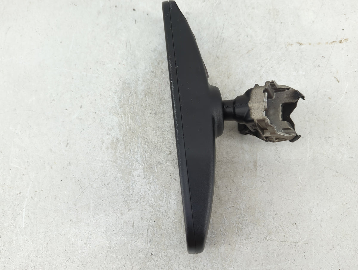 2019-2021 Volkswagen Jetta Interior Rear View Mirror Replacement OEM Fits Fits 2019 2020 2021 OEM Used Auto Parts - Oemuseda