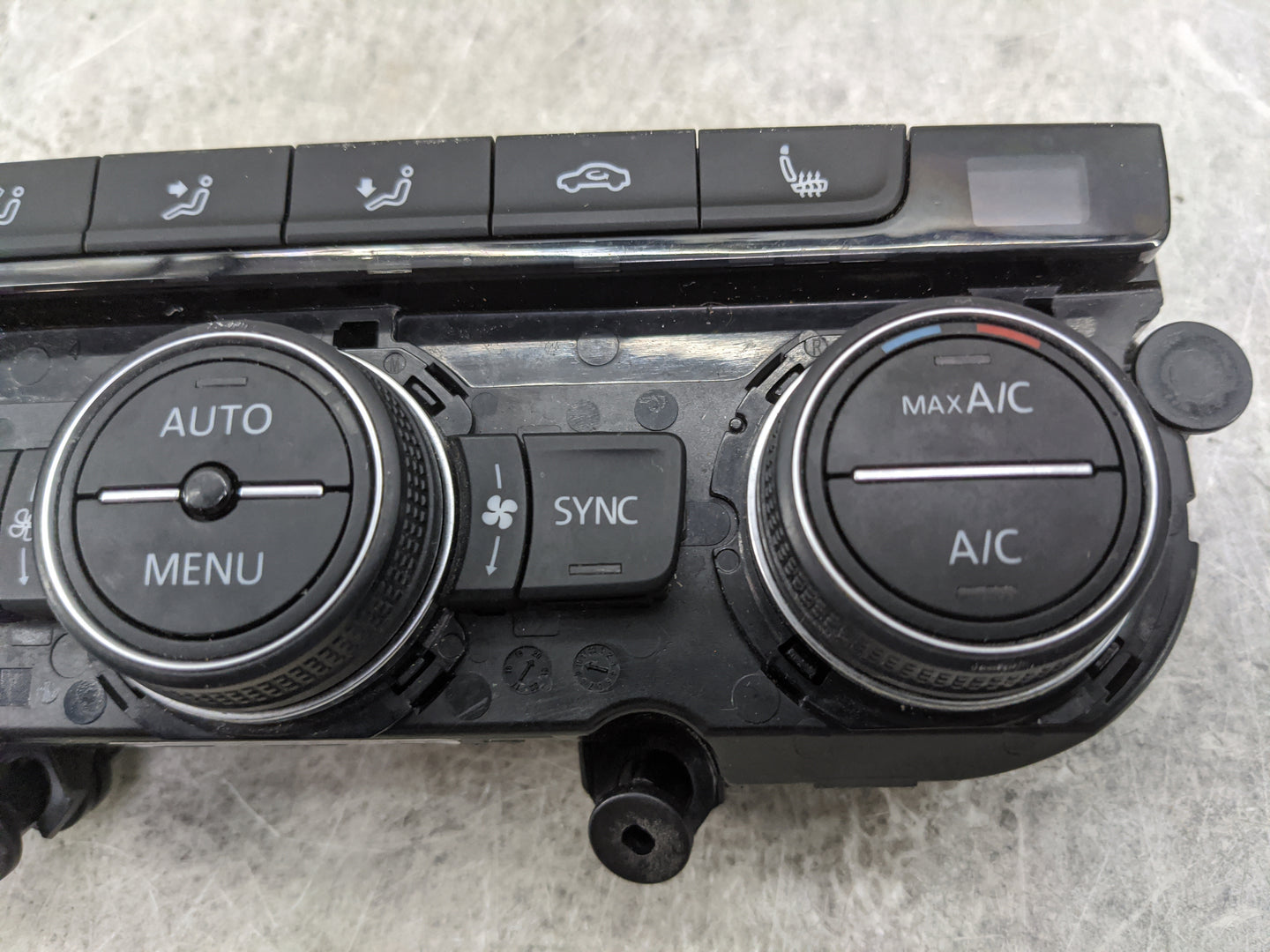 2024 Volkswagen Jetta Climate Control Module Temperature AC/Heater Replacement P/N:5GM907044AL 5HB01365071 Fits OEM Used Aut