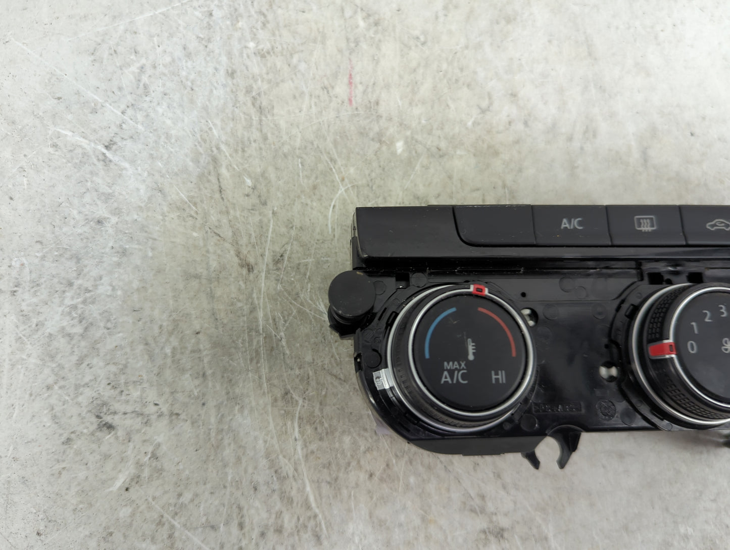 2024 Volkswagen Jetta Climate Control Module Temperature AC/Heater Replacement P/N:2GJ907426B 5HB013651-32 Fits OEM Used Aut