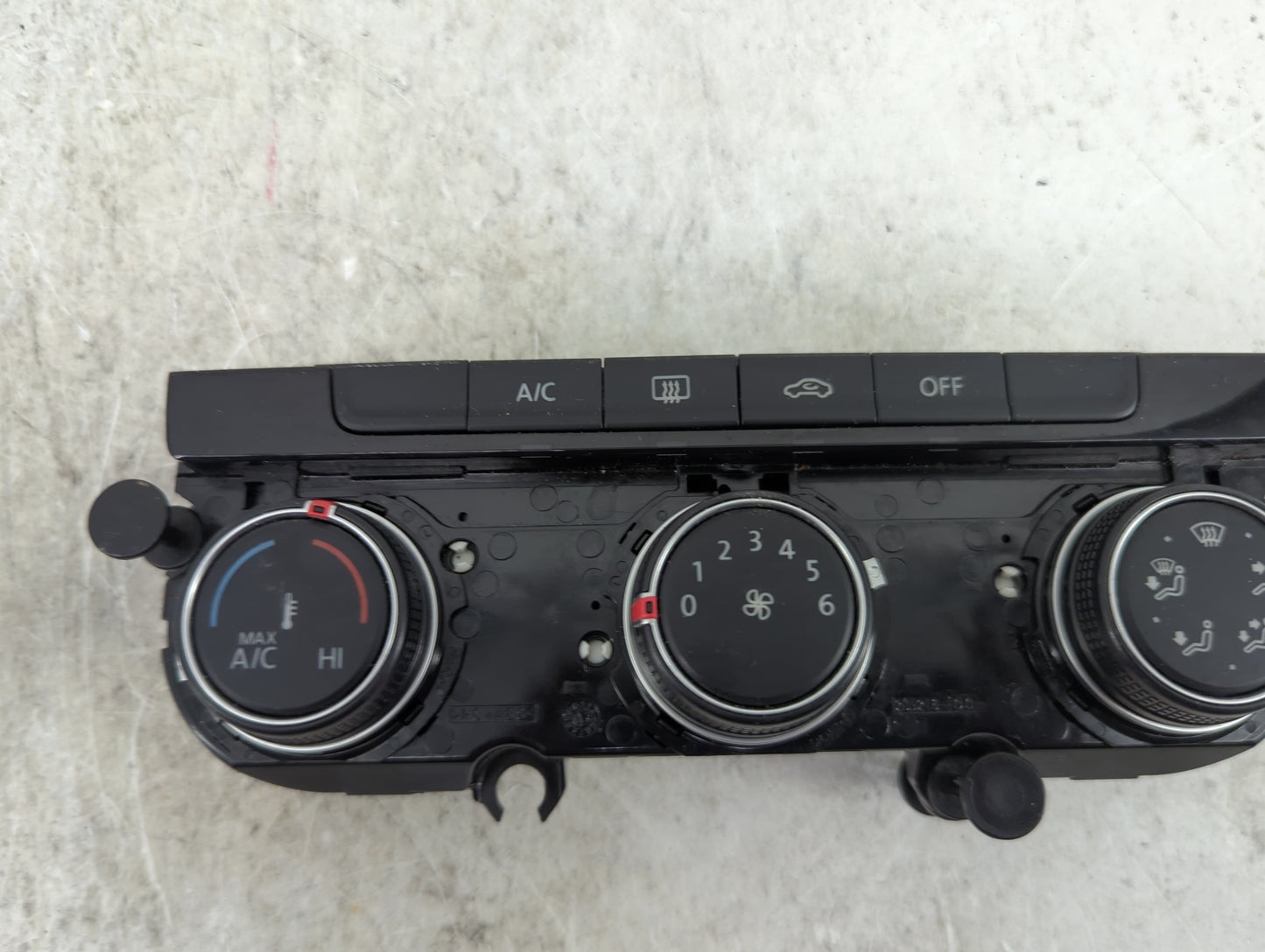 2024 Volkswagen Jetta Climate Control Module Temperature AC/Heater Replacement P/N:2GJ907426B 5HB013651-32 Fits OEM Used Aut