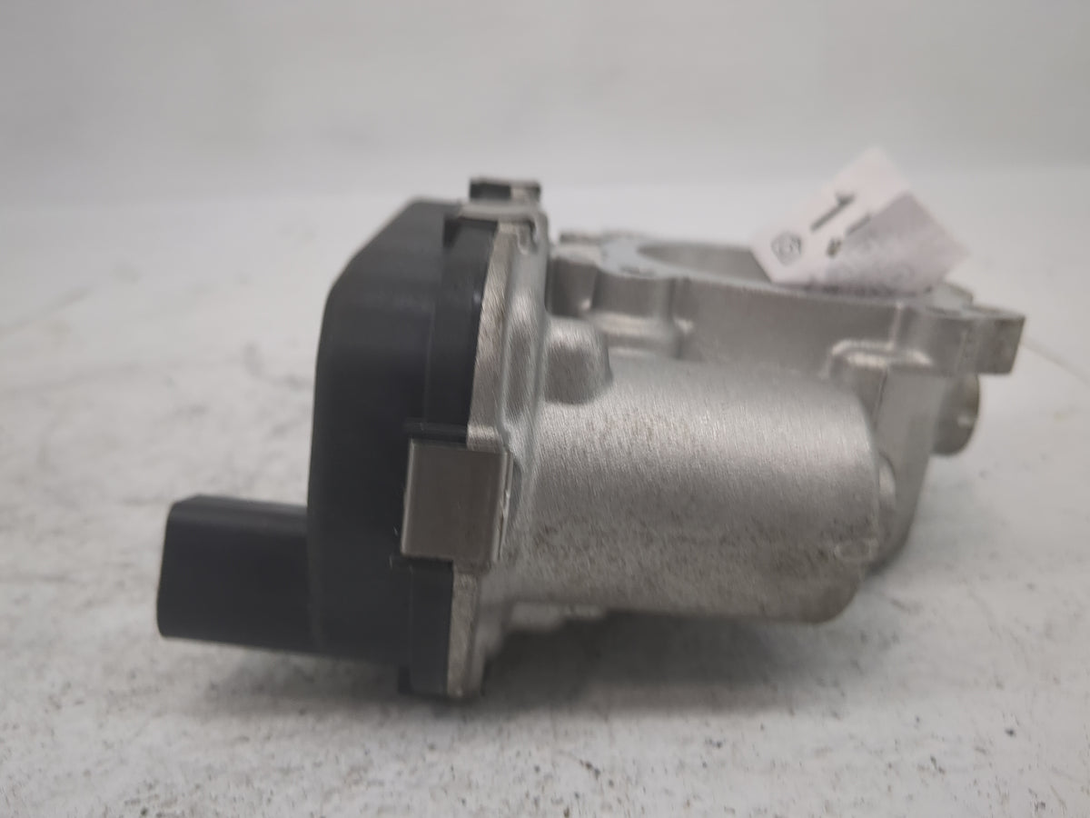 2024 Volkswagen Jetta Throttle Body P/N:079417009 V29073596, 04E133062T Fits OEM Used Auto Parts - Oemusedautoparts1.com