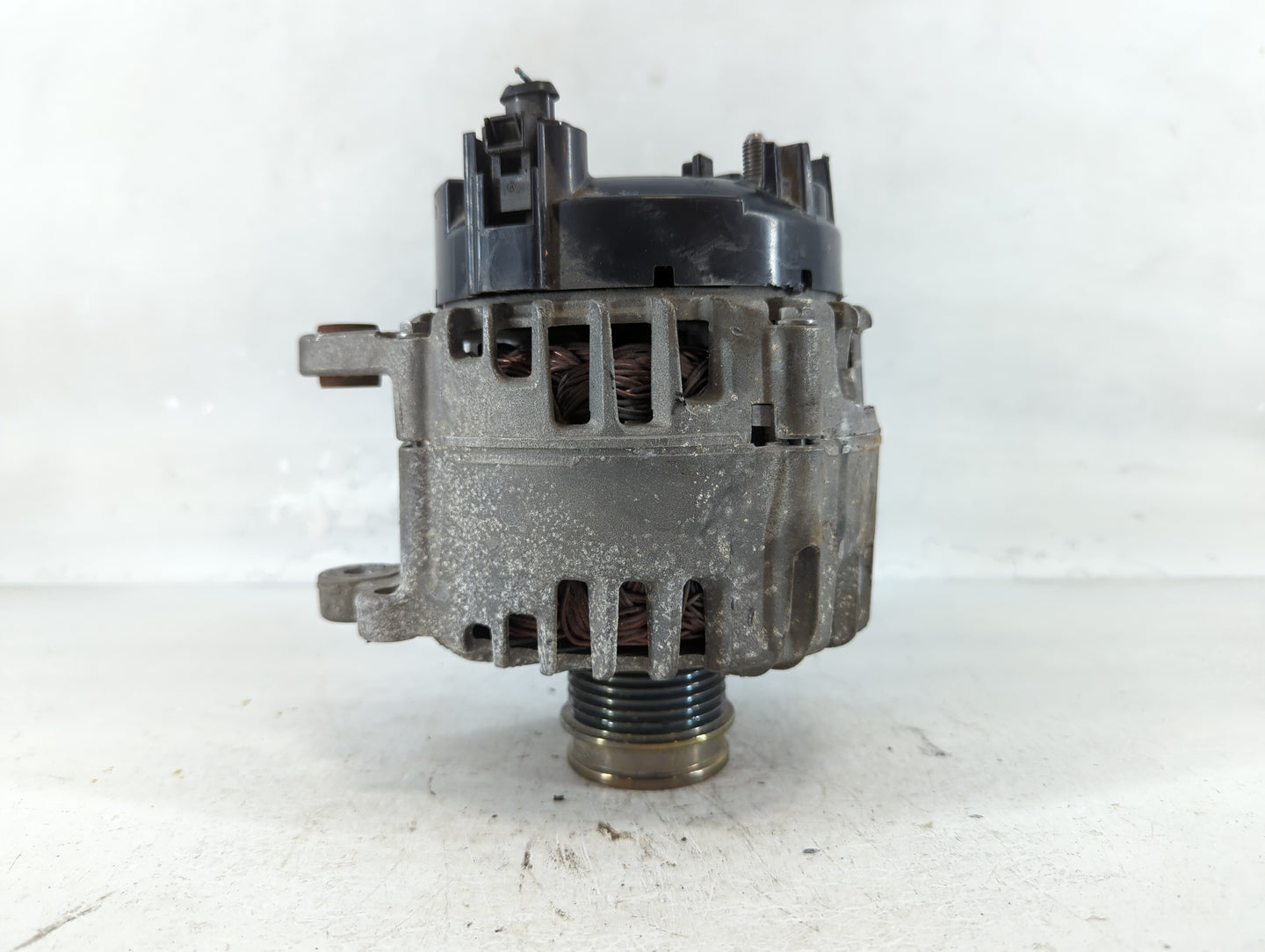 2024 Volkswagen Jetta Alternator Replacement Generator Charging Assembly Engine OEM P/N:05E 903 026 K Fits OEM Used Auto Par