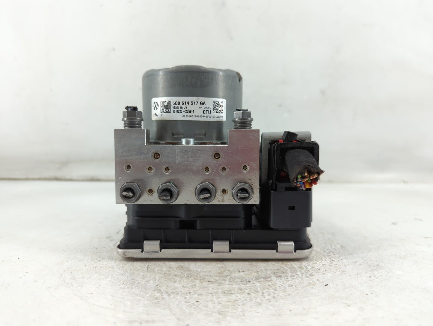2024 Volkswagen Jetta ABS Pump Control Module Replacement P/N:5Q0 614 517 GA Fits OEM Used Auto Parts - Oemusedautoparts1.co