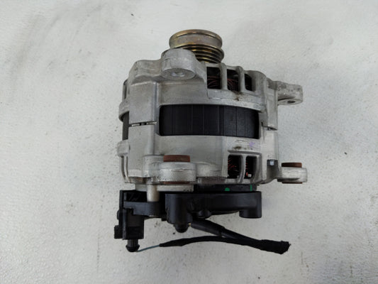 2024 Volkswagen Taos Alternator Replacement Generator Charging Assembly Engine OEM P/N:05E 903 027 A Fits OEM Used Auto Part