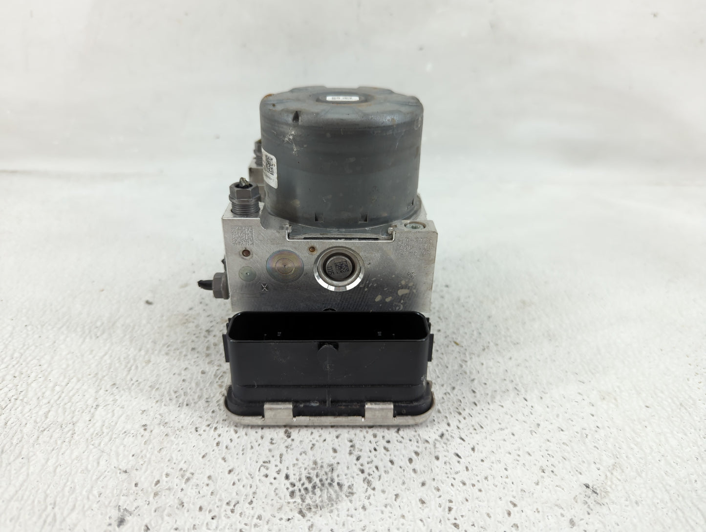 2024 Volkswagen Taos ABS Pump Control Module Replacement P/N:5Q0 614 517 GB Fits Fits 2021 2022 OEM Used Auto Parts - Oemuse