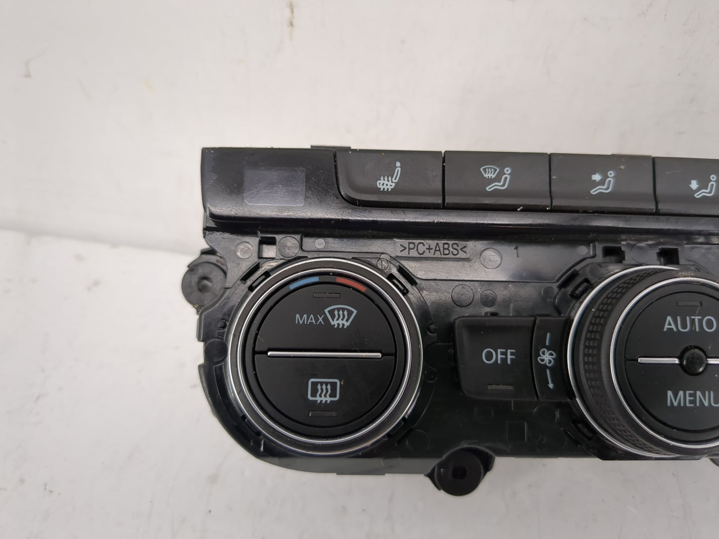 2024 Volkswagen Taos Climate Control Module Temperature AC/Heater Replacement P/N:2GJ907044D Fits OEM Used Auto Parts - Oemu