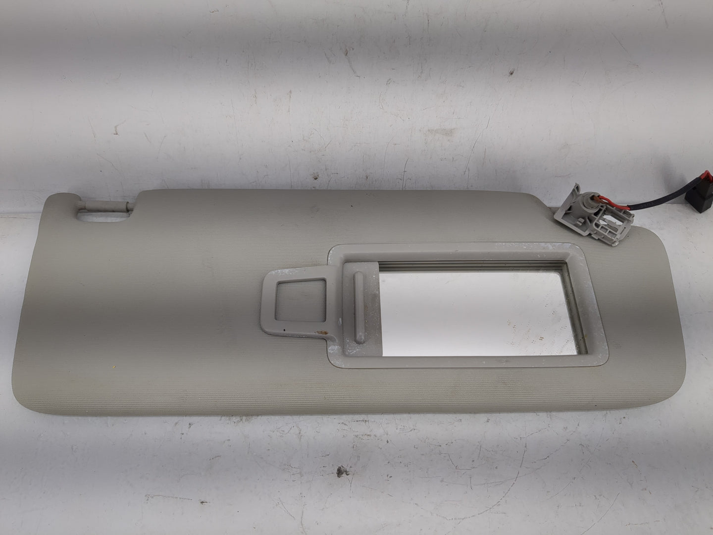 2024 Volkswagen Taos Sun Visor Shade Replacement Driver Left Mirror Fits OEM Used Auto Parts - Oemusedautoparts1.com