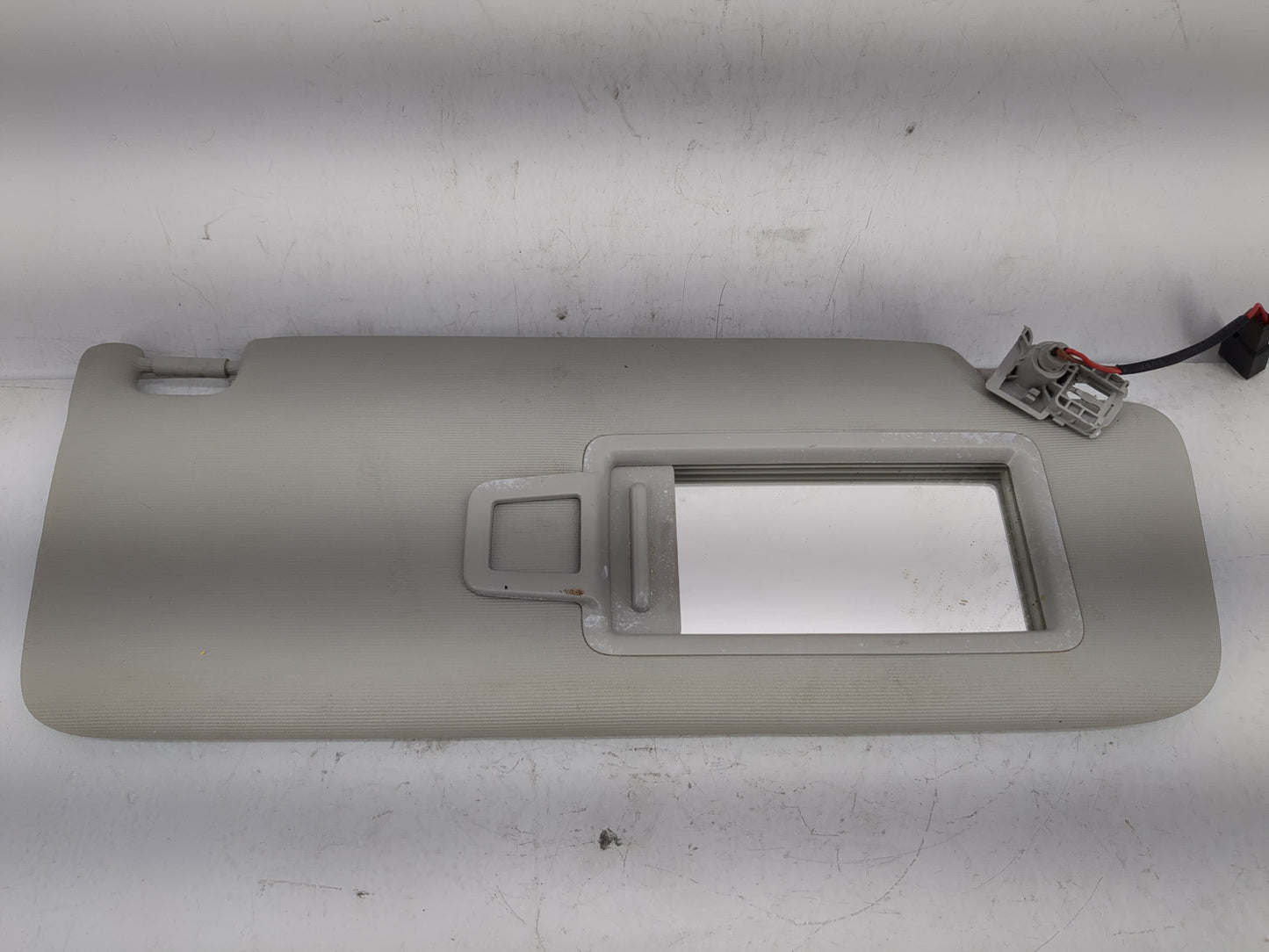 2024 Volkswagen Taos Sun Visor Shade Replacement Driver Left Mirror Fits OEM Used Auto Parts - Oemusedautoparts1.com