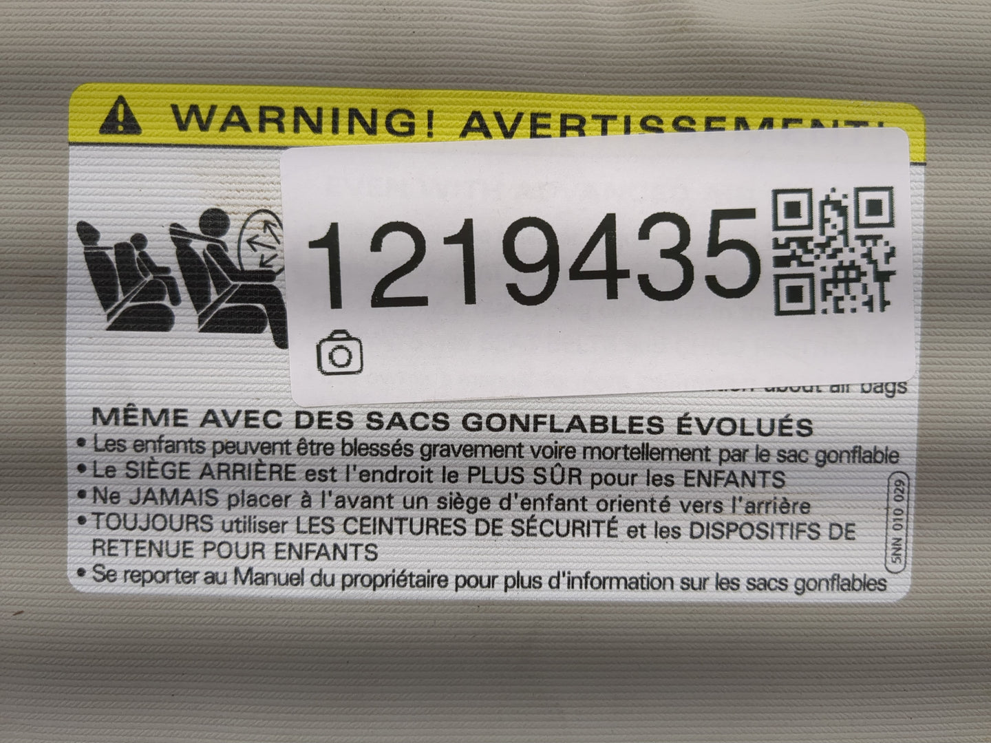 2024 Volkswagen Taos Sun Visor Shade Replacement Driver Left Mirror Fits OEM Used Auto Parts - Oemusedautoparts1.com