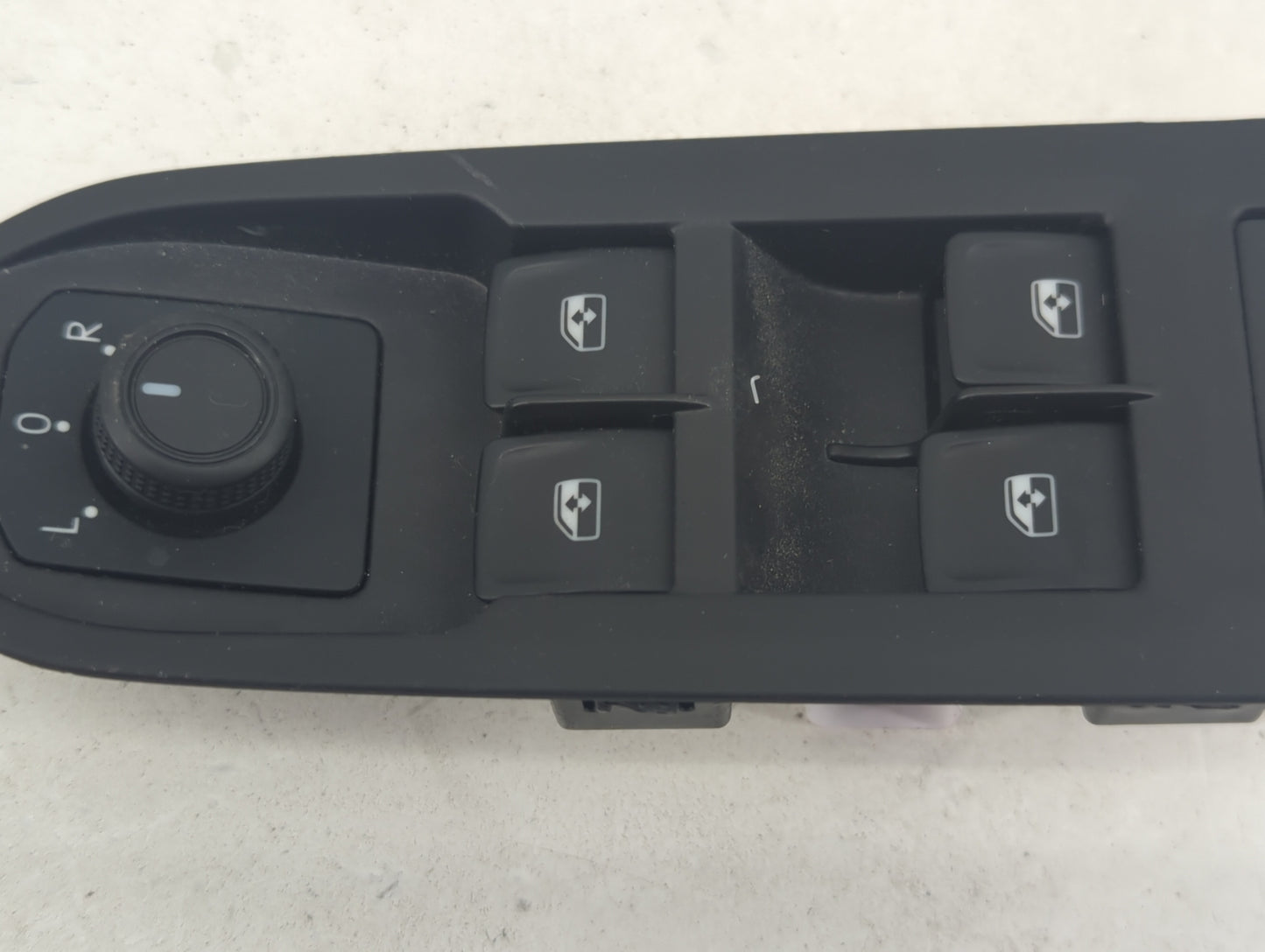 2024 Volkswagen Taos Master Power Window Switch Replacement Driver Side Left P/N:2GJ867255 Fits OEM Used Auto Parts - Oemuse