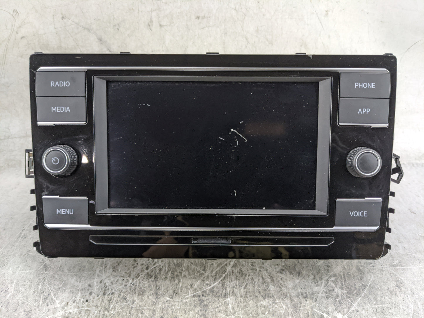 2024 Volkswagen Taos Radio AM FM Cd Player Receiver Replacement P/N:2GC035869B L77VW2 Fits OEM Used Auto Parts - Oemusedauto